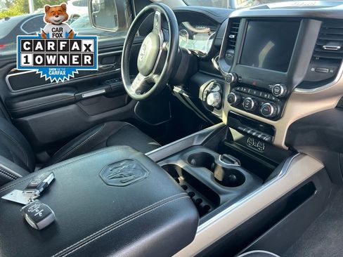 Used 2022 RAM 1500 Laramie AWD/4WD image 33