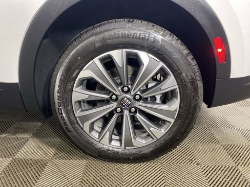 Certified 2025 Buick Envision Preferred image 34