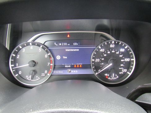 Used 2021 Nissan Titan SV w/ Accessory Utility Package RWD image 15