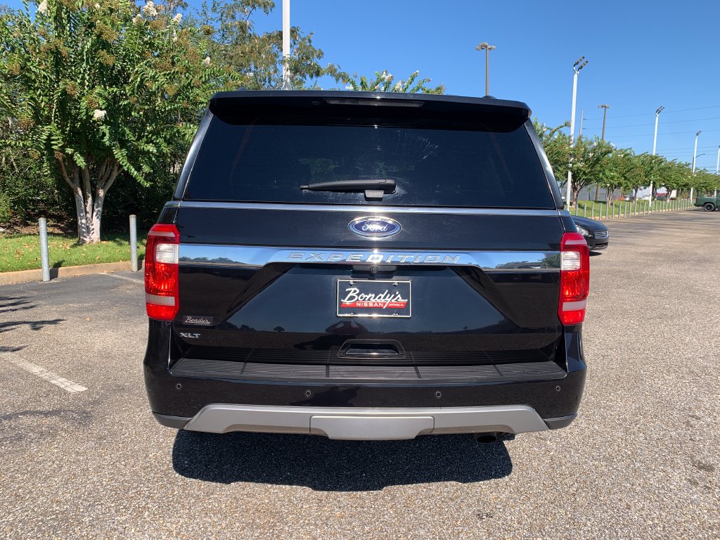 Used 2020 Ford Expedition XLT w/ Equipment Group 202A RWD image 7