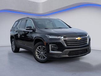 Used 2022 Chevrolet Traverse LT video 2