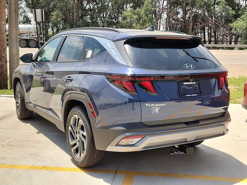 New 2026 Hyundai Tucson SEL Plus FWD image 2
