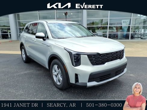 New 2026 Kia Sorento LX FWD image 1