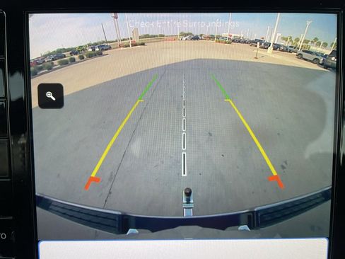 Used 2022 RAM 1500 Limited w/ Body Color Bumper Group image 8