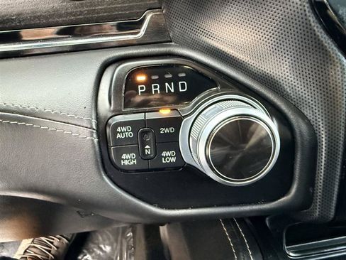 Used 2022 RAM 1500 Limited AWD/4WD image 35