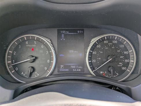 Used 2018 INFINITI Q50 Sport image 27