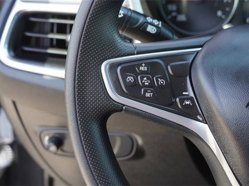 Used 2023 Chevrolet Equinox LT image 29