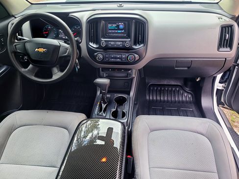 Used 2017 Chevrolet Colorado W/T image 25