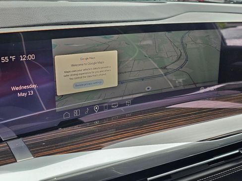 New 2026 Cadillac Escalade ESV Luxury AWD/4WD image 36