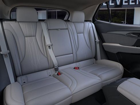 New 2026 Buick Envision Avenir image 17