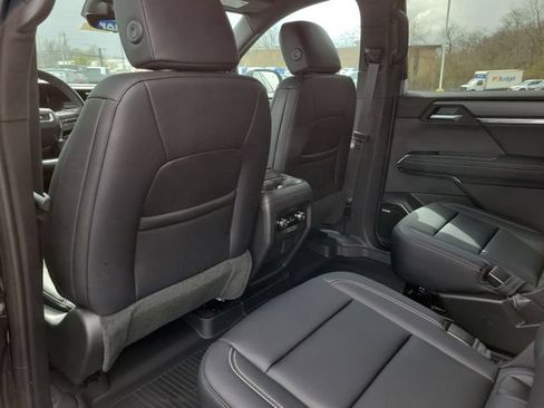 New 2026 GMC Acadia Elevation w/ Black Edition FWD image 13