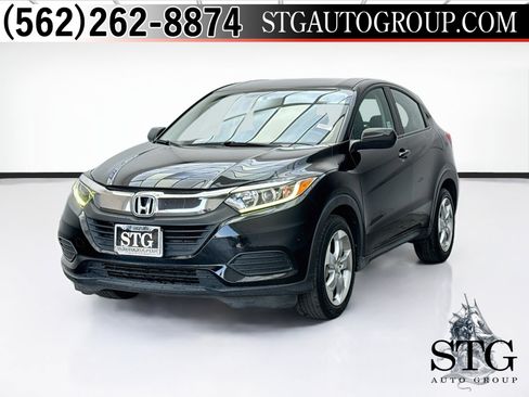 Used 2019 Honda HR-V LX image 1
