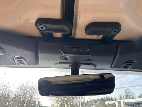 Used 2023 Jeep Wrangler Unlimited Sahara w/ Cold Weather Group image 32