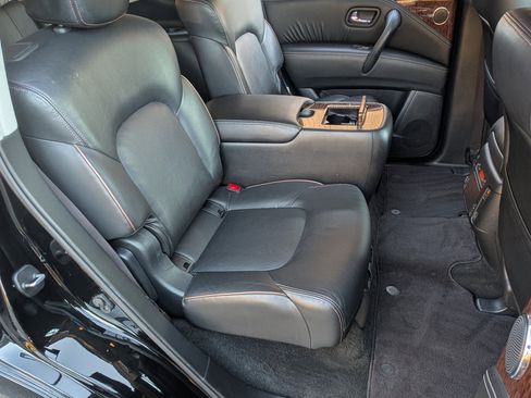 Used 2019 Nissan Armada Platinum w/ Captain's Chairs Package image 20