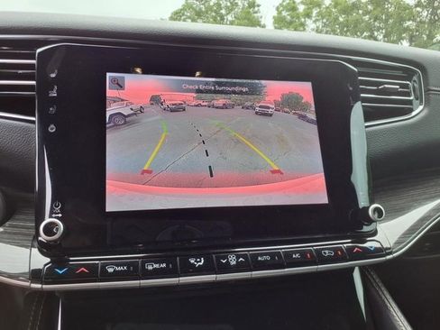 Used 2022 Jeep Wagoneer Series III w/ Flexible Seating Group image 15