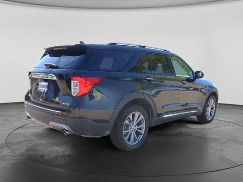 Used 2022 Ford Explorer Limited AWD/4WD image 8
