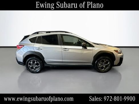 Used 2022 Subaru Crosstrek 2.5i Sport w/ Moonroof Package AWD/4WD image 8