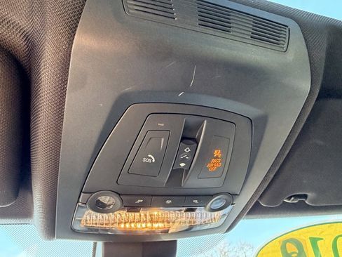 Used 2016 BMW 550i xDrive Sedan image 21