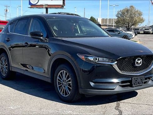 Used 2017 MAZDA CX-5 Touring image 2