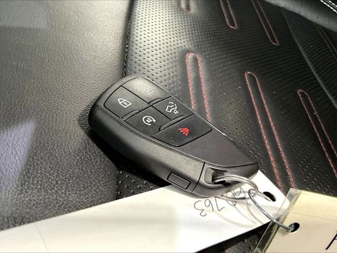 Used 2024 GMC Sierra 2500 AT4X w/ AT4X AEV Edition image 19