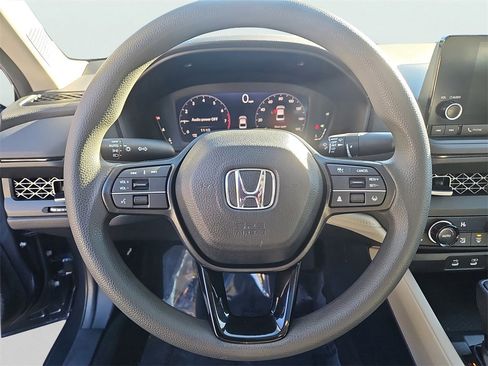 Certified 2023 Honda Accord EX image 26