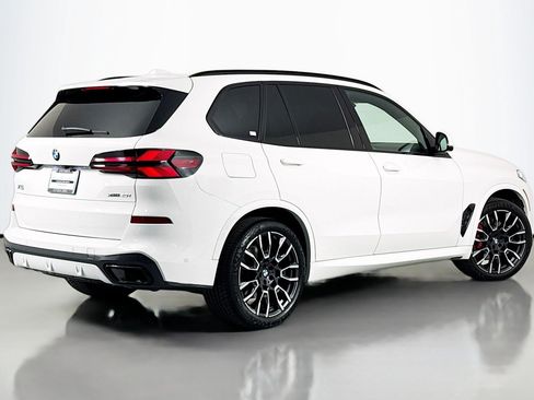Used 2024 BMW X5 xDrive40i w/ M Sport Package AWD/4WD image 11