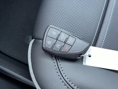 New 2025 GMC Sierra EV Denali image 27