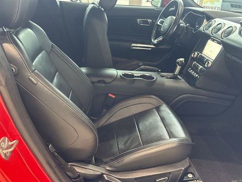 Used 2018 Ford Mustang GT Premium w/ Equipment Group 401A RWD image 25