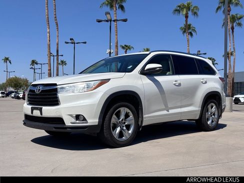 Used 2016 Toyota Highlander Limited AWD/4WD image 2