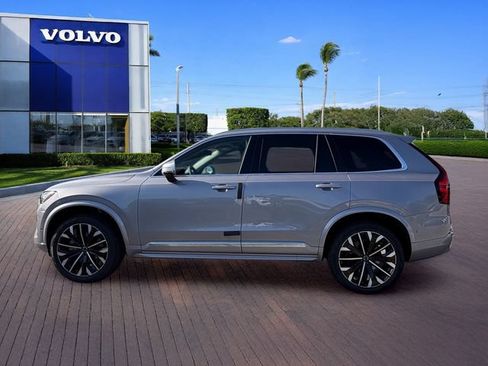 New 2026 Volvo XC90 B5 Plus AWD/4WD image 4