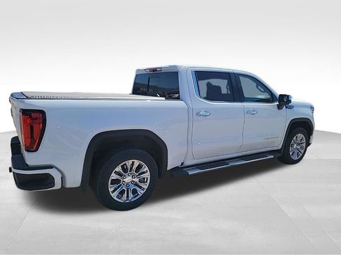Used 2024 GMC Sierra 1500 Denali AWD/4WD image 15