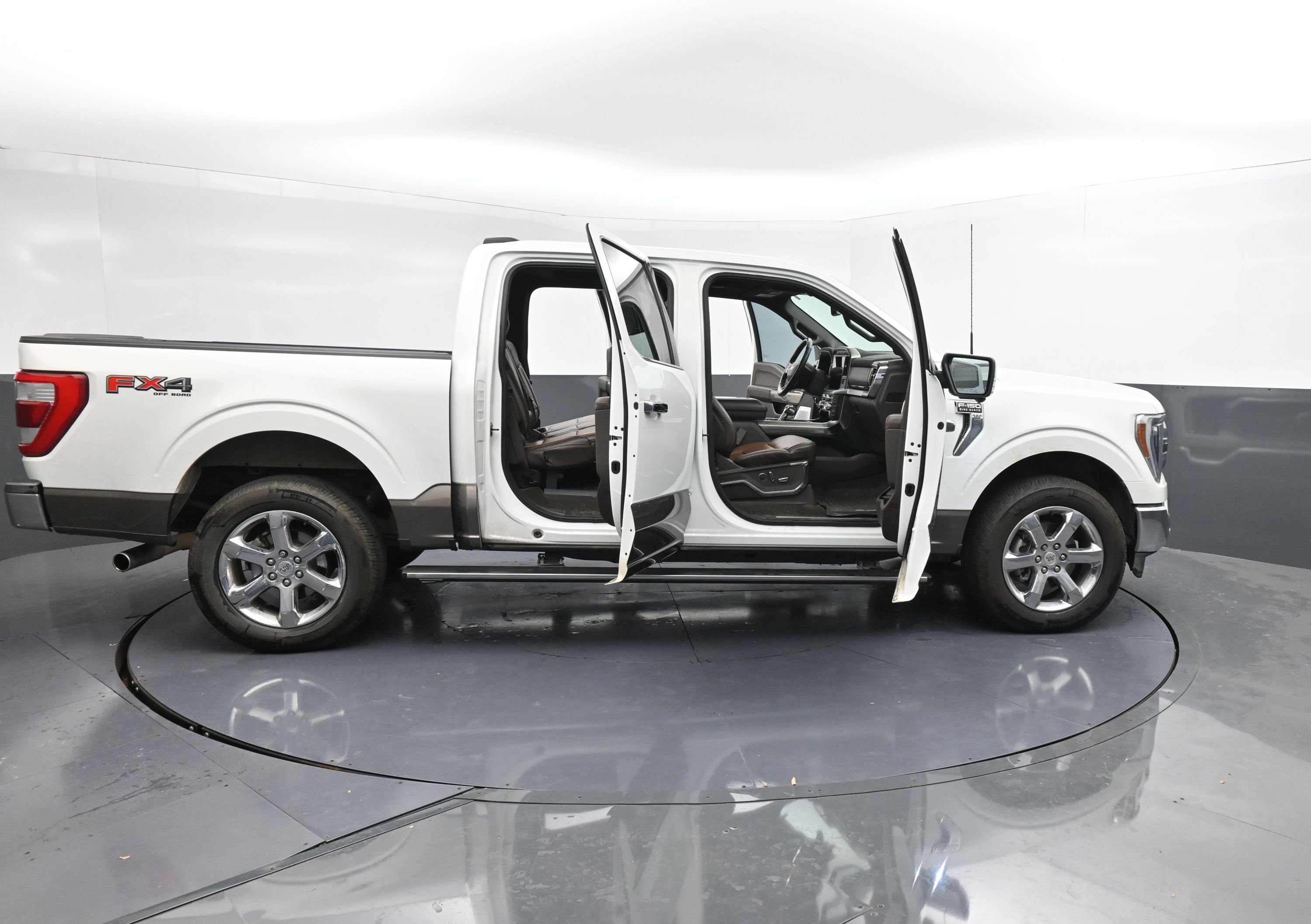 Used 2023 Ford F150 King Ranch w/ Equipment Group 601A High AWD/4WD image 41