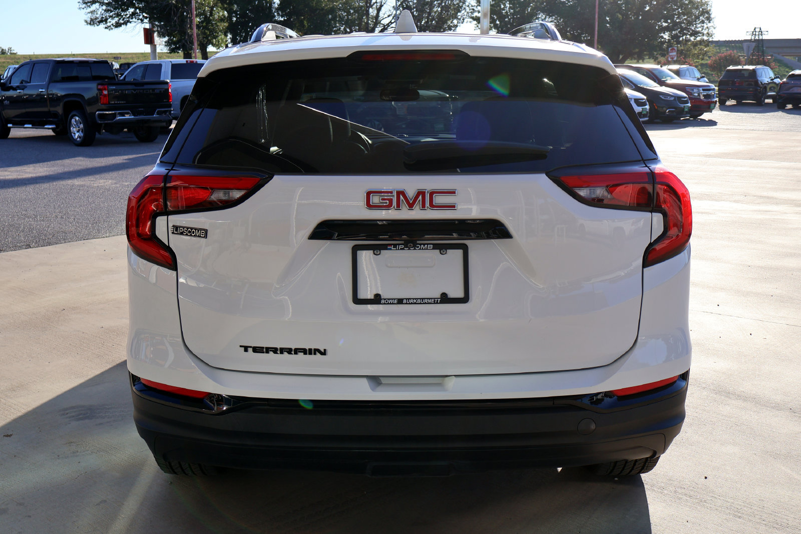 Used 2021 GMC Terrain SLT w/ Elevation Edition FWD image 8