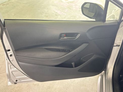 Used 2023 Toyota Corolla LE image 18