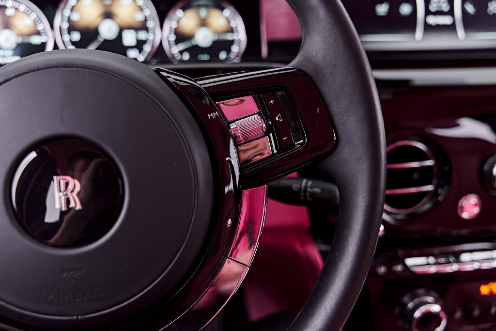 Used 2024 Rolls-Royce Phantom Sedan w/ The Phantom Package RWD image 66