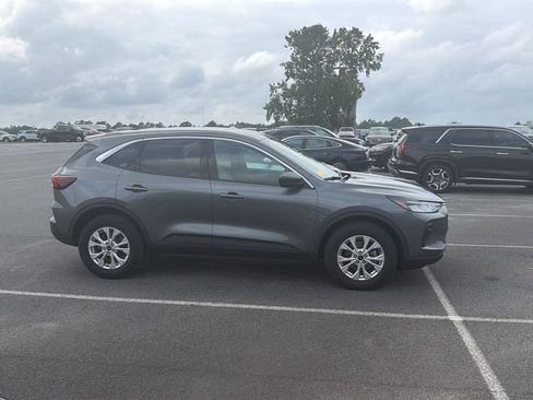 Used 2023 Ford Escape Active AWD/4WD image 6
