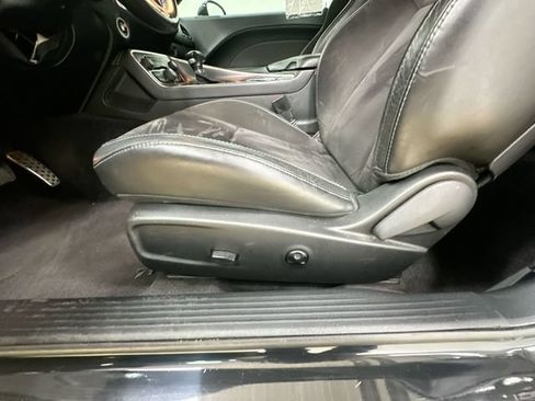 Used 2017 Dodge Challenger R/T Plus RWD image 15