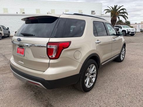 Used 2017 Ford Explorer Limited image 5