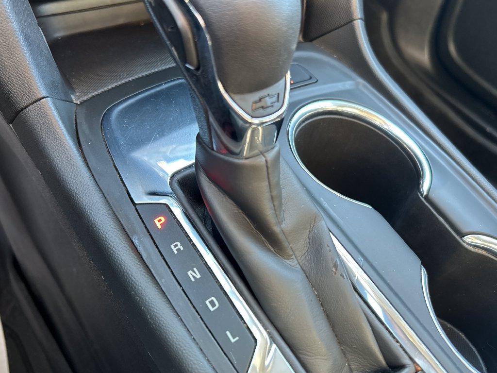 Used 2023 Chevrolet Equinox LT FWD image 29