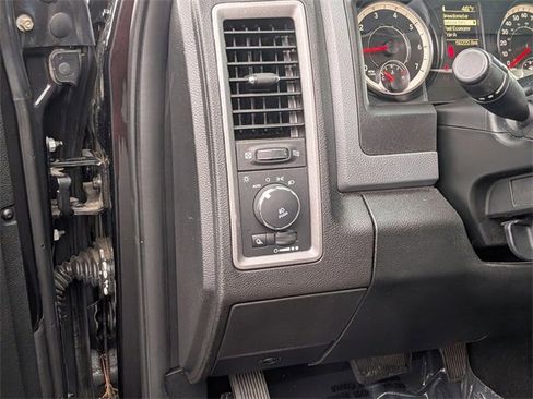 Used 2018 RAM 1500 Express w/ Express Value Package image 15