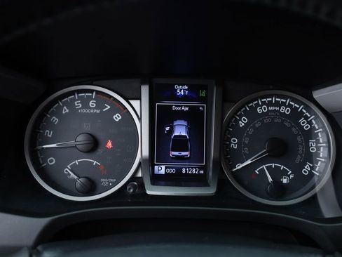 Used 2019 Toyota Tacoma SR5 image 23