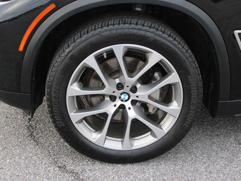 Used 2019 BMW X5 xDrive40i w/ Premium Package 2 image 34