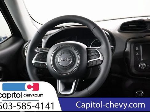 Used 2020 Jeep Renegade Sport FWD image 15