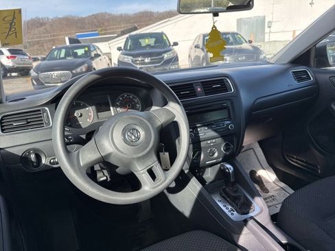 Used 2014 Volkswagen Jetta S image 12