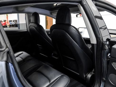 Used 2023 Tesla Model 3 Long Range AWD/4WD image 36