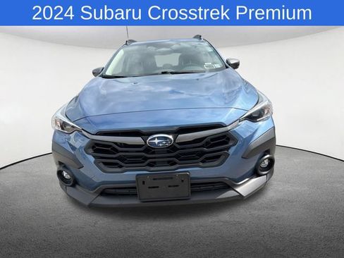 Used 2024 Subaru Crosstrek 2.0i Premium AWD/4WD image 7