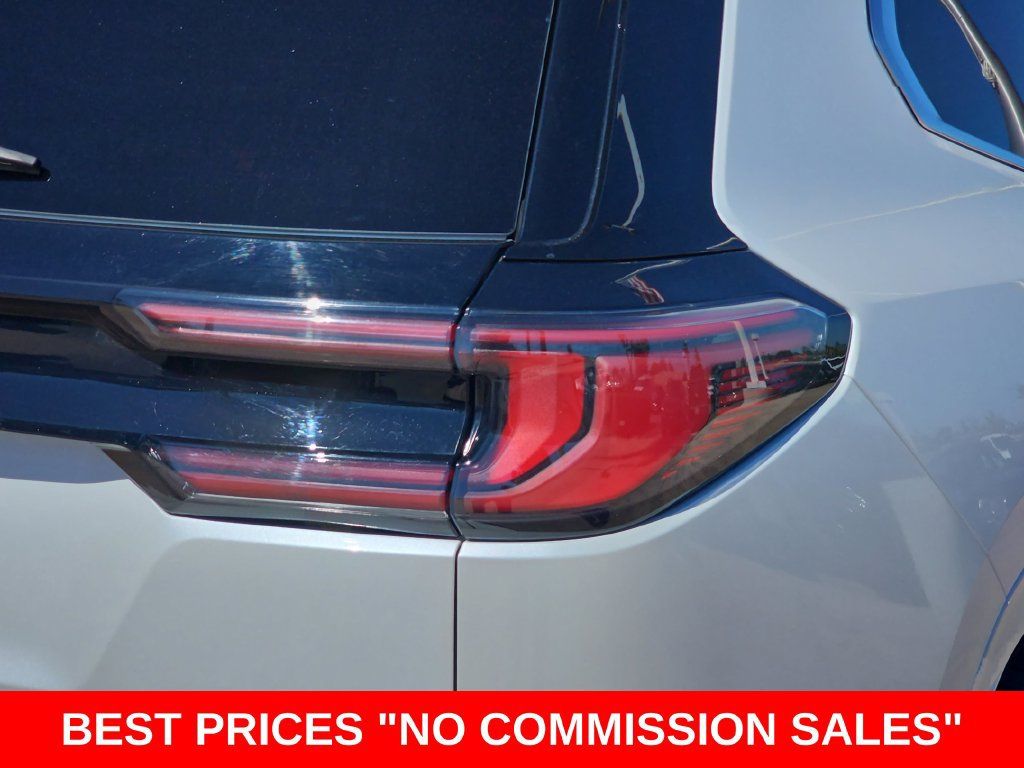 Used 2024 GMC Acadia Denali w/ Super Cruise Package FWD image 42