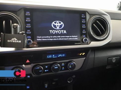 Certified 2022 Toyota Tacoma SR5 AWD/4WD image 20