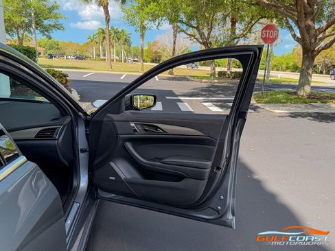 Used 2019 Cadillac CTS V w/ Luxury Package image 40