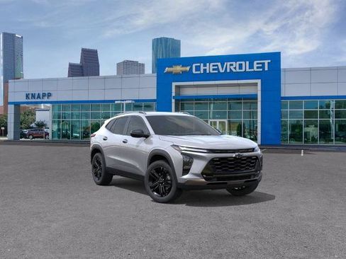 New 2026 Chevrolet Trax ACTIV FWD image 1